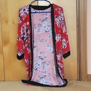 Sleepwear short robe